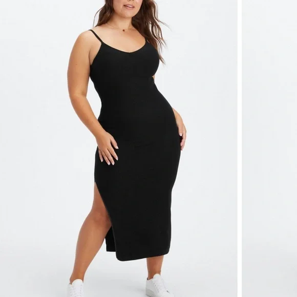 Fabletics seamless, body con ribbed midi dress - Picture 1 of 9